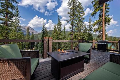 Quandary Estate Luxury Home Breathtaking Views - image 11
