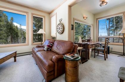 Happy Trails Lodge - image 14