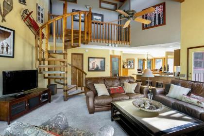 Heartstone Hideaway - image 5