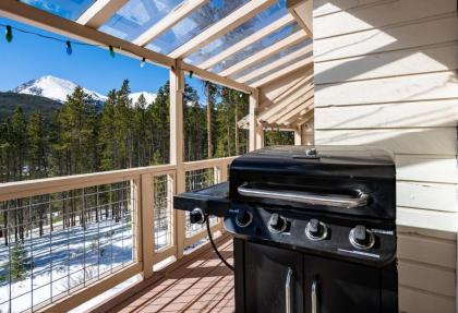 Blue River Pines Home Peaceful Hot Tub Views - image 13