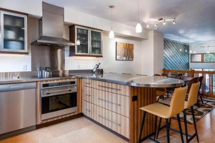 Cedars 38 Townhome Ski In Ski Out - image 6