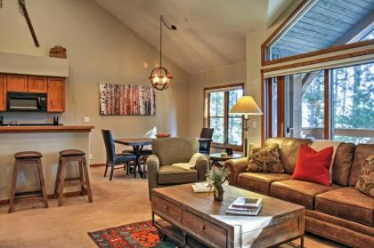 Updated Breck Condo with mtn Views Walk to Ski Lift Colorado