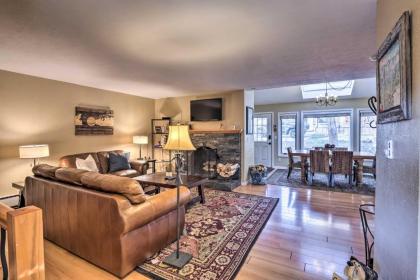 Ski In Retreat with Patio   2 Blocks to main St Colorado