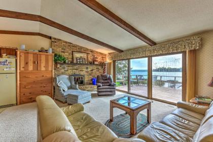 Breezy Point Family House with Dock on Pelican Lake! - image 4