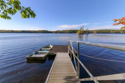 Peaceful Day Dreamer Maine