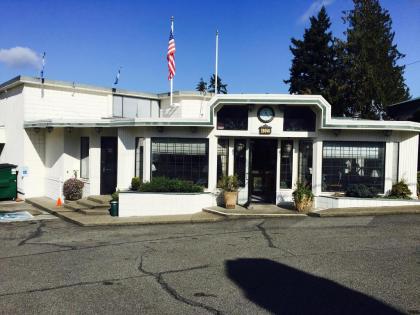 Flagship Inn - image 4