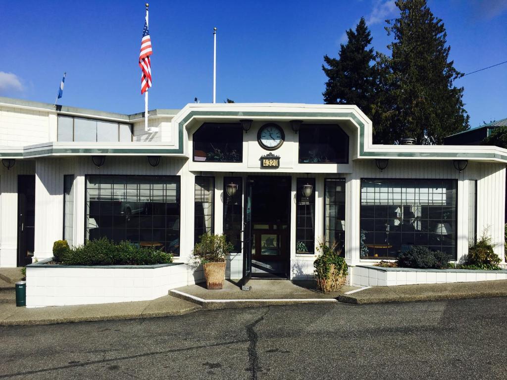 Flagship Inn - image 5