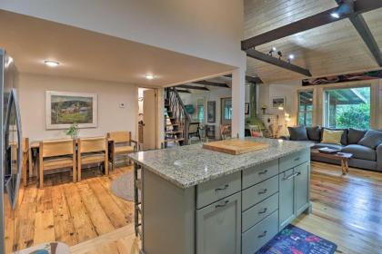 Secluded Pisgah Natl Forest Retreat with Views - image 8