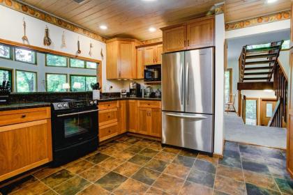 The Oak Lake House on Wanteska - image 11