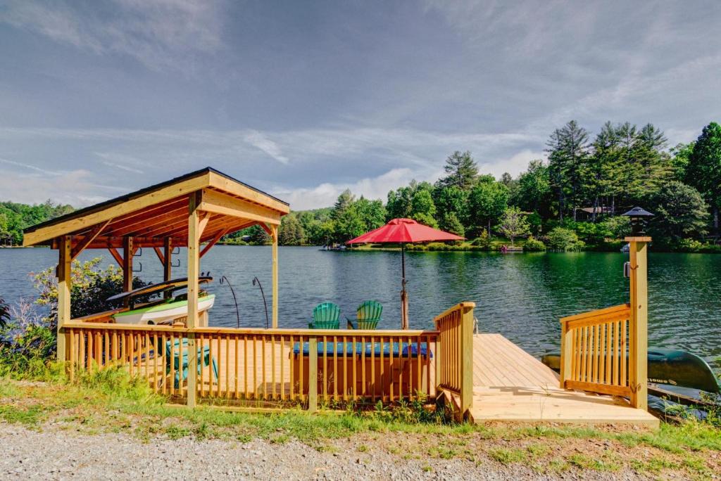 The Oak Lake House on Wanteska - image 3
