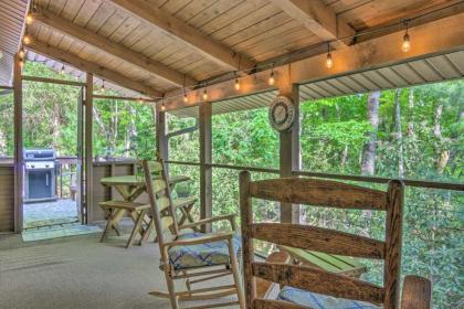 Beautiful Connestee Falls Home with Porch in Brevard - image 3