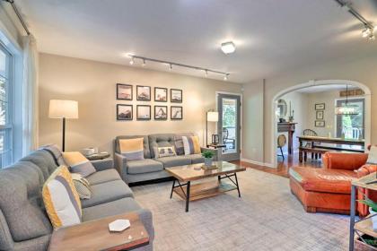 Lovely Family Home 0 7 Mi to Downtown Brevard - image 2
