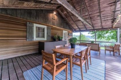 Otter Cabin at Deerwoode Reserve - image 3