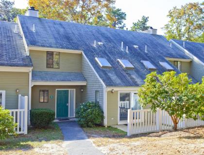Resort Condos Nestled in the Natural Beauty of Cape Cod - image 7