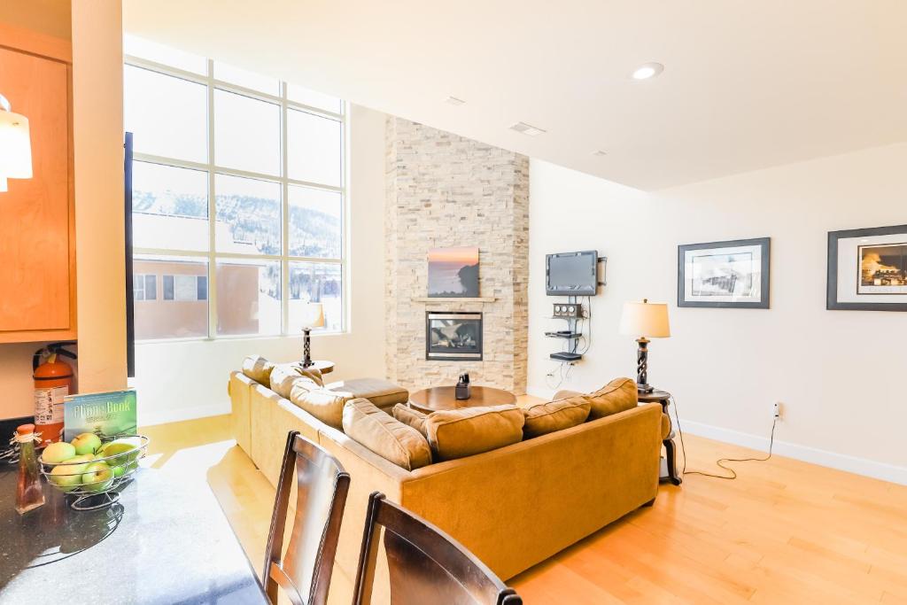 The Lofts #6A - Base Camp Loft - main image