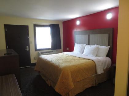 Brick Motor Inn - image 10