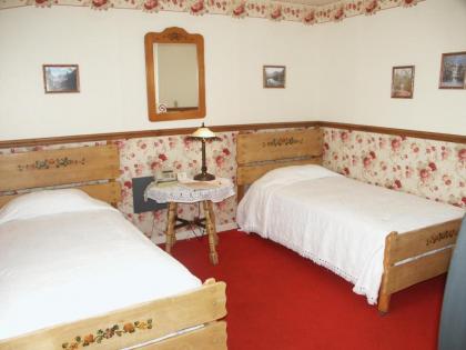 Bridgeport Inn - image 12