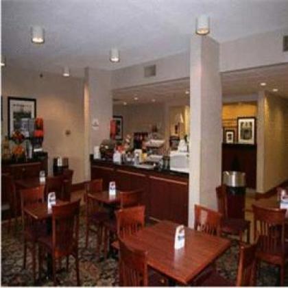 Hampton Inn Bridgeport/Clarksburg - image 7