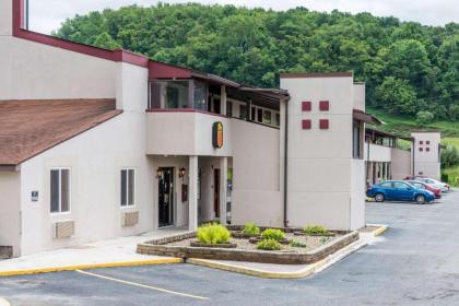 Hotel in Bridgeport West Virginia