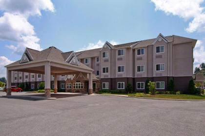 Microtel Inn & Suites by Wyndham Bridgeport - image 1