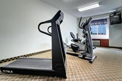 Microtel Inn & Suites by Wyndham Bridgeport - image 12