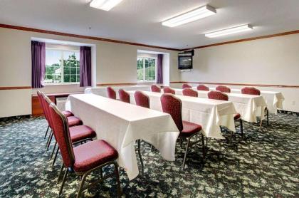 Microtel Inn & Suites by Wyndham Bridgeport - image 3