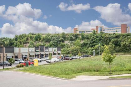 Hawthorn Suites by Wyndham Bridgeport - image 4