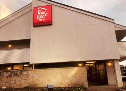 Red Roof Inn Bridgeton - image 5