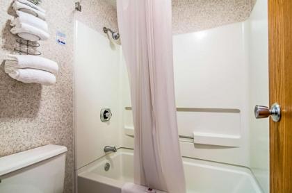 Motel 6-Bridgeview IL - image 11