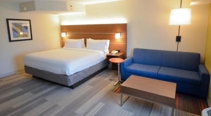 Holiday Inn Express Pittsburgh-Bridgeville an IHG Hotel - image 6