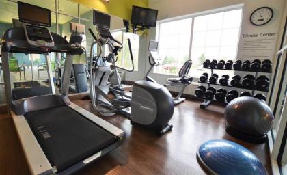 Holiday Inn Express Pittsburgh-Bridgeville an IHG Hotel - image 8