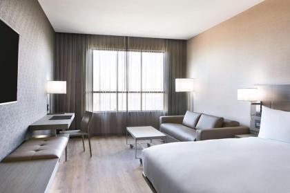 AC Hotel by Marriott Bridgewater - image 11