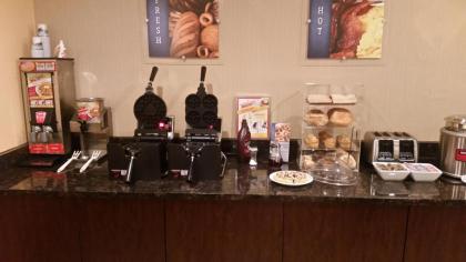 Best Western Brighton Inn - image 2