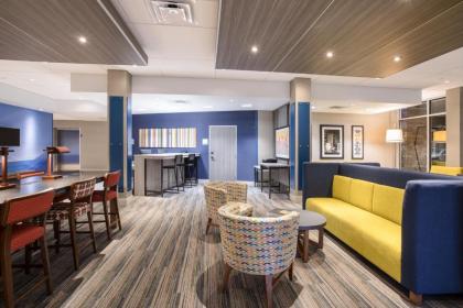 Holiday Inn Express & Suites - Denver NE - Brighton an IHG Hotel - image 12