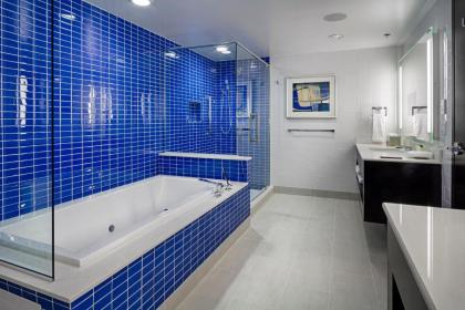 DoubleTree by Hilton Hotel Bristol - image 15