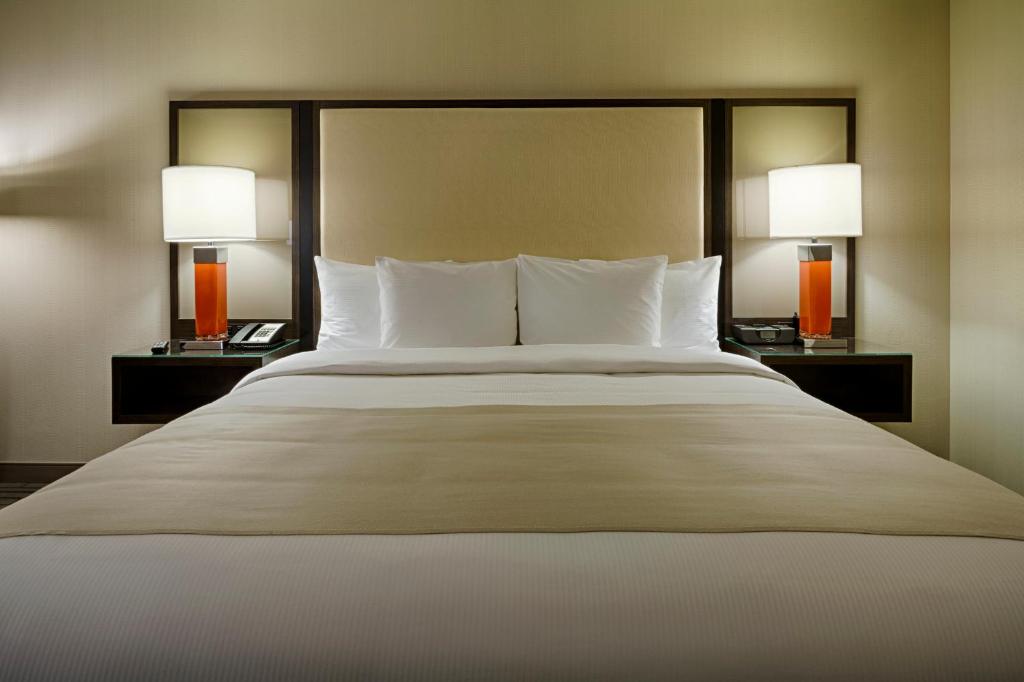 DoubleTree by Hilton Hotel Bristol - image 6