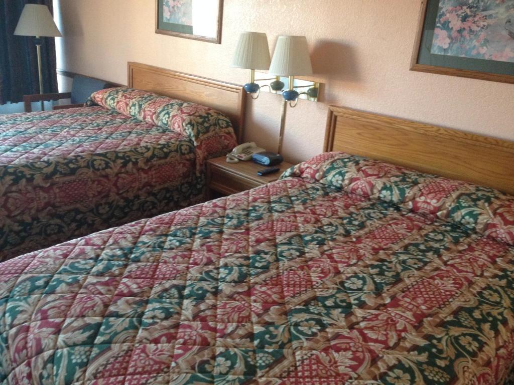 Budget Inn Express Bristol - image 6