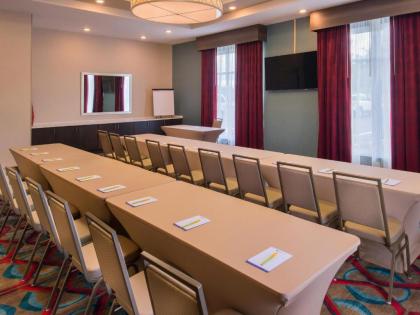Hilton Garden Inn Bristol - image 13