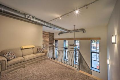 Chic Downtown Escape 8 Mi to Motor Speedway! - image 6