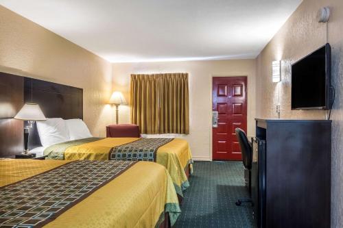 Rodeway Inn Broken Bow-Hochatown - main image