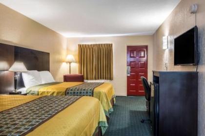 Rodeway Inn Broken Bow-Hochatown - image 2