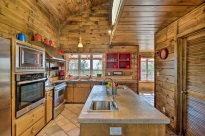 Mountaintop Retreat with Hot Tub and 30-Mile Views! - image 2