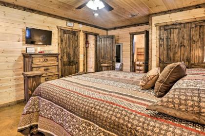 The Breeze Forested Oasis with Hot Tub and Deck! - image 15
