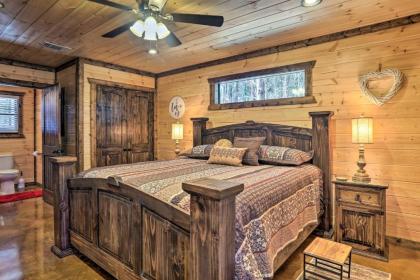 The Breeze Forested Oasis with Hot Tub and Deck! - image 9