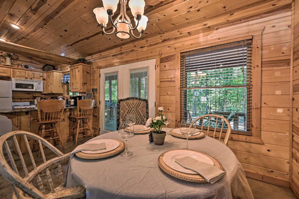 Azalea House - Forest Retreat with Hot Tub! - image 7