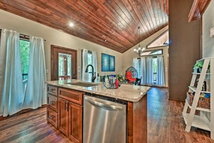 Modern Couples Retreat with Fire Pit and BBQ! - image 14
