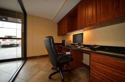 Sheridan Hotel - image 3