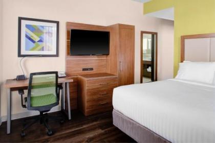 Holiday Inn Express BRONX NYC - STADIUM AREA - image 13