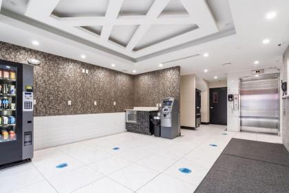 Hotel Ninety Five Fordham / St. Barnabas Hospital - image 14