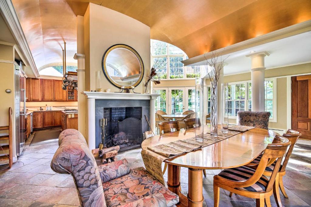Lovely Brookfield Home with Private Deck and Views - main image